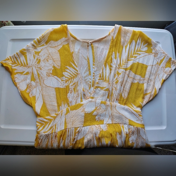 NWOT Cupshe maxi Sundress yellow tropical leaf print Hawaiian Resort Wear L. - Picture 8 of 16